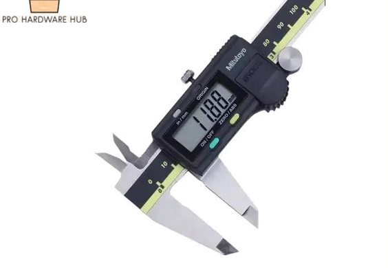 Mitutoyo Digital Caliper 200mm - Digital vernier caliper 1